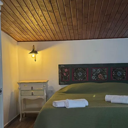 Pangea Sigacik & Bistro Homestay