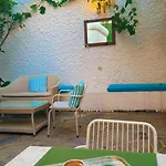 Pangea Sigacik & Bistro Homestay
